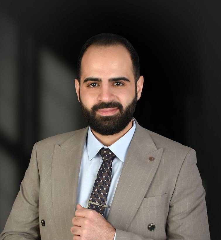  أديب قرقور